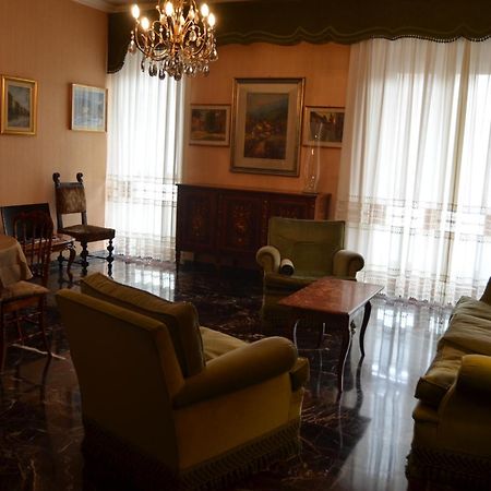 Eleganza Vicino Al Centro Di Torino Apartment Екстериор снимка